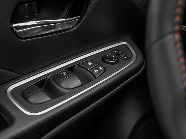 2025 NISSAN Versa SR-20