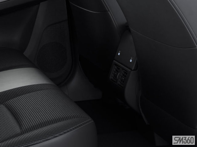 2025 TOYOTA BZ4X XLE