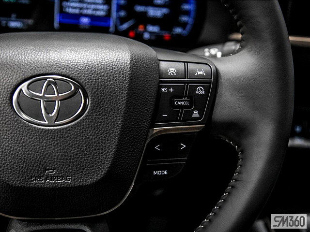 TOYOTA Crown Hybride LIMITED 2025