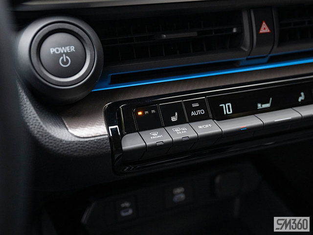 TOYOTA Prius XLE AWD 2025