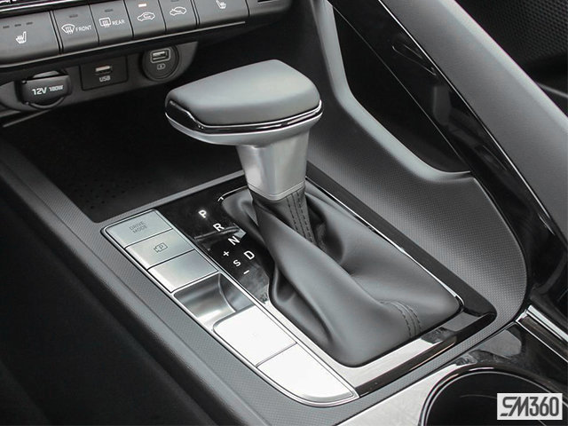 2026 HYUNDAI Elantra LUXURY