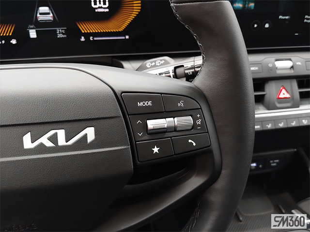 2026 KIA K4 Hatchback EX-17