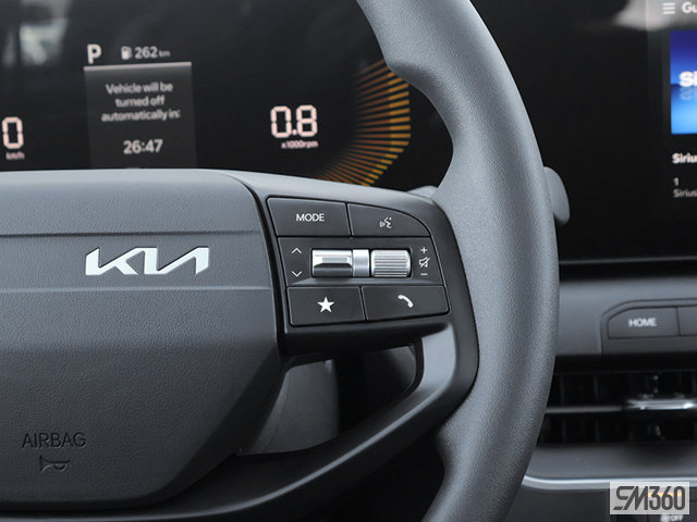 2026 KIA K4 Hatchback LX-17