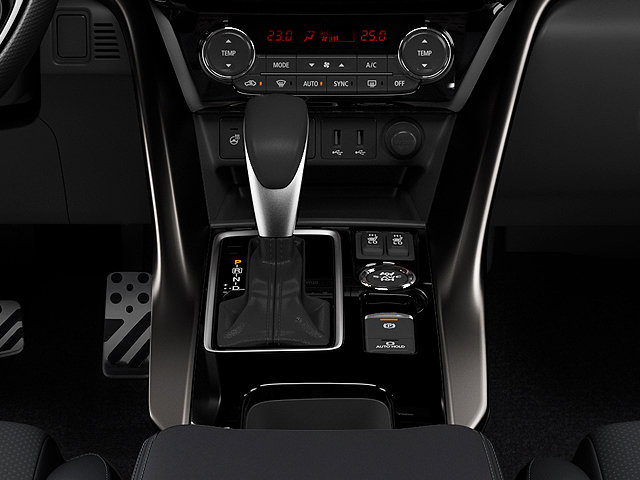 2026 MITSUBISHI Eclipse Cross NOIR S-AWC-23