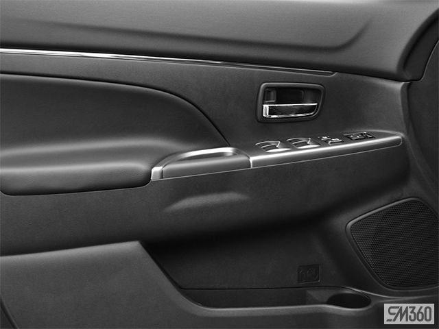 2026 MITSUBISHI RVR NOIR AWC-13