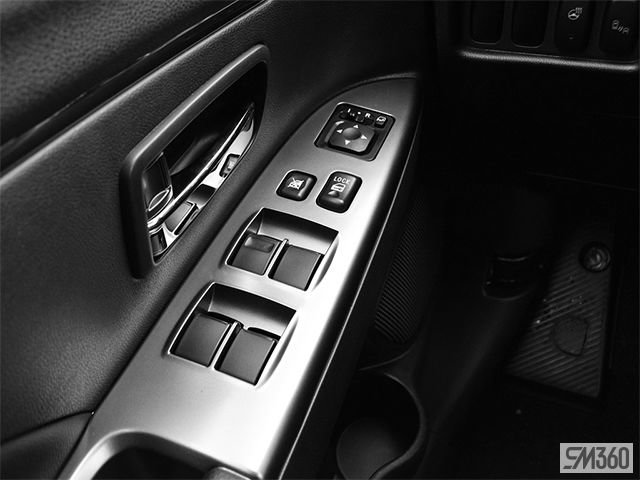 2026 MITSUBISHI RVR NOIR AWC-14