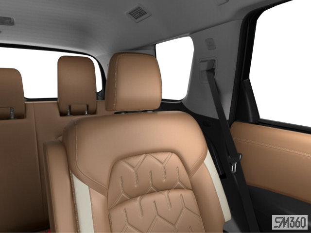 2026 NISSAN Pathfinder PLATINUM CAPTAIN'S CHAIRS-16