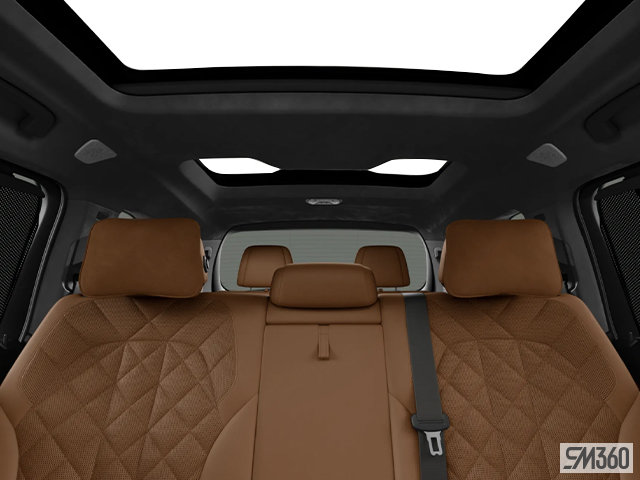 2027 BMW X7 M60I-16