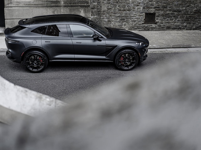 Unleash the Towing Potential of the Aston Martin DBX