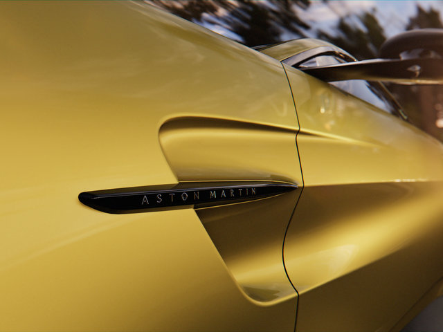 Le compte à rebours jusqu'au 12 février : Aston Martin dévoile la nouvelle Vantage
