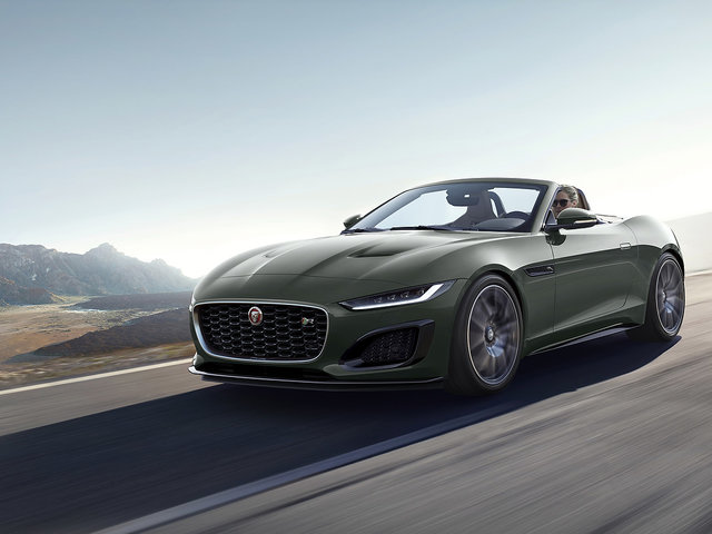 3 Reasons a Pre-Owned Jaguar F-TYPE is the Perfect Warm Weather Companion
