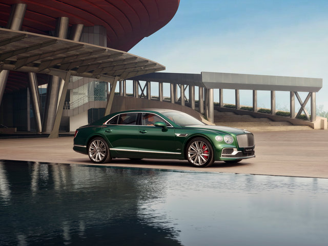 3 Reasons to Consider a Pre-Owned Bentley Flying Spur Speed