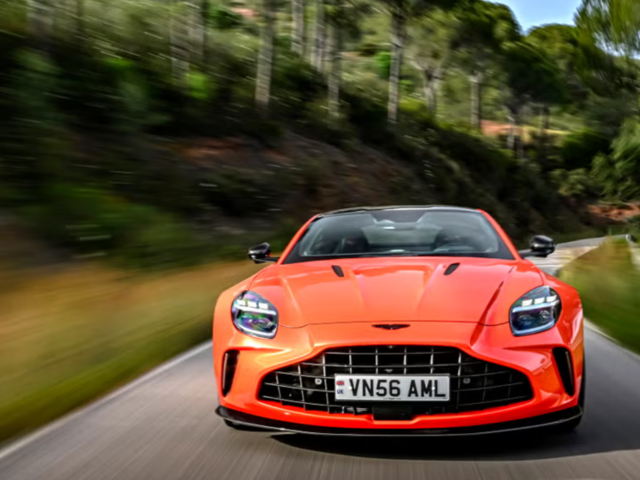 2025 Aston Martin Vantage: A Fusion of Performance and Elegance