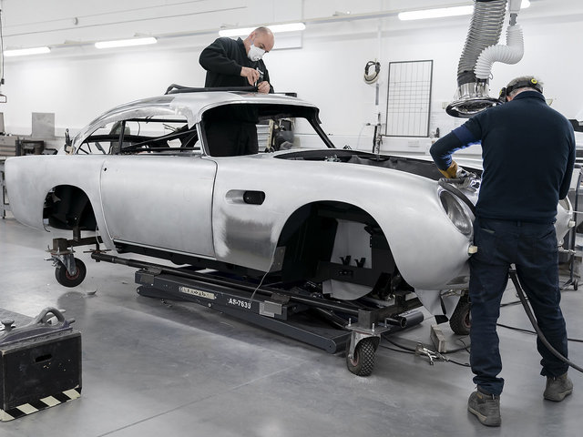 Aston Martin begins building DB5 Goldfinger Continuation Series