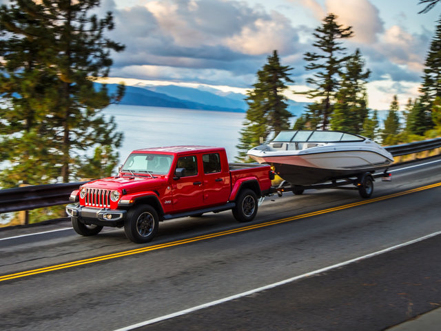 Les meilleurs VUS Jeep et Wagoneer pour le remorquage cet été