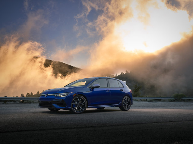 The 2023 Volkswagen Golf R – A Wolf in Sheep’s Clothing