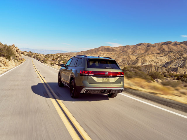 Volkswagen's Intelligent Suite IQ.DRIVE and Driver Assistance: A New Paradigm in Vehicle Safety