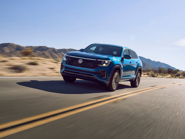 2024 Volkswagen Atlas Cross Sport: Harnessing Technology with IQ.Drive and Digital Cockpit Pro