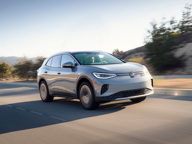 How VW's IQ.DRIVE Tames Rush Hour Traffic on the Lougheed Highway