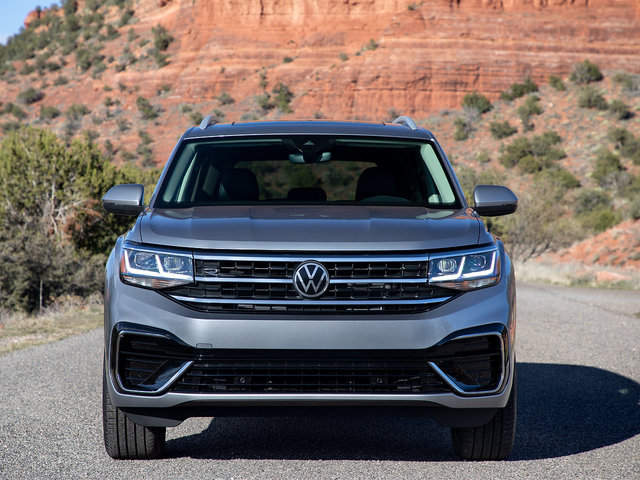 2021 Volkswagen Atlas vs. 2021 Ford Explorer: Discover the Value of the Atlas