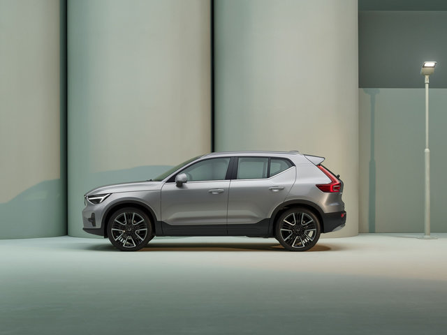 The new B4 and B5 engines in the 2023 Volvo XC40 SUV – an improvement over the previous versions