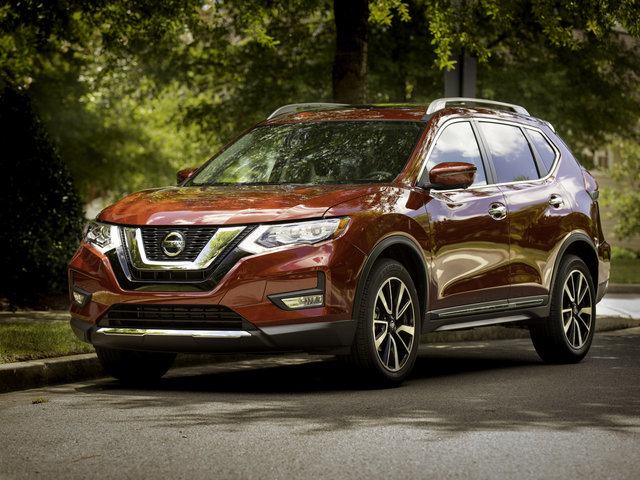 3 Reasons to Buy a Pre-Owned Nissan Rogue SUV