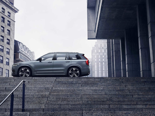 Why You Should Buy a Pre-Owned Volvo XC90