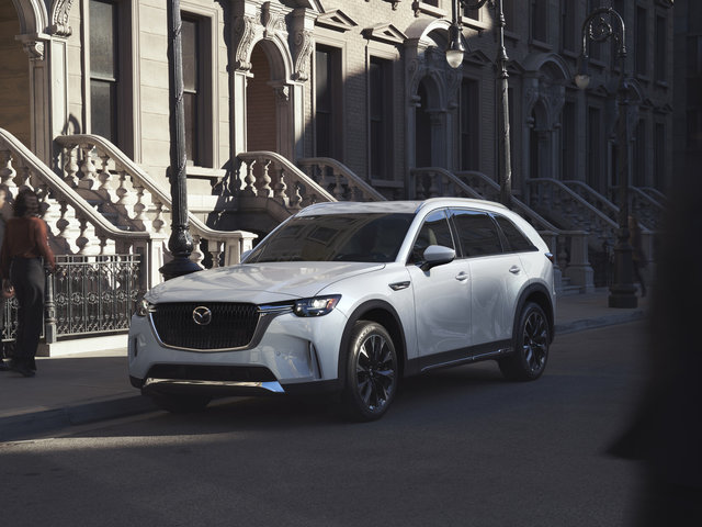 Luxury and Performance Unite in the All-New 2024 Mazda CX-90
