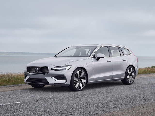 2023 Volvo V60: More than meets the eye