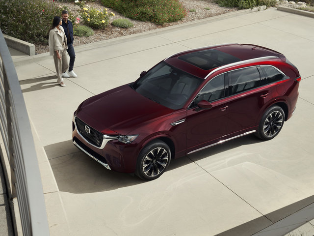 Comparing the Mazda CX-90 to the CX-9