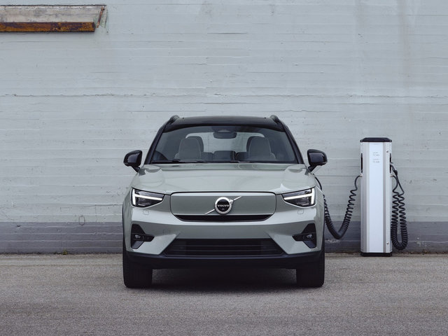3 Reasons Why You Should Consider a Volvo Recharge Model