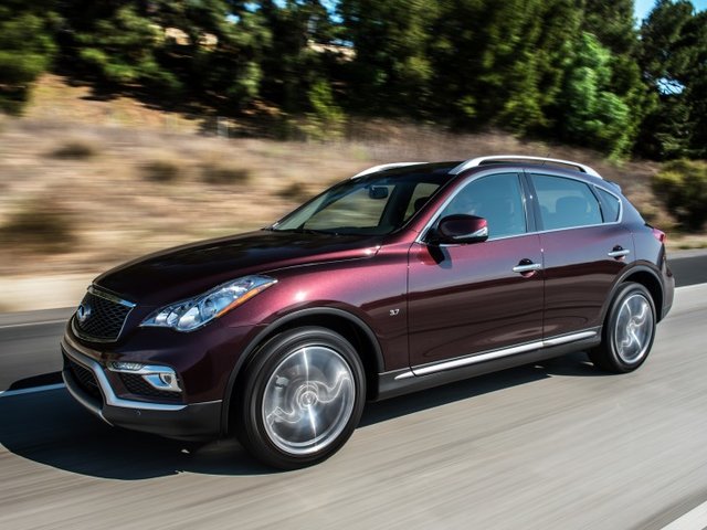 2016 Infiniti QX50: Sporty Practicality