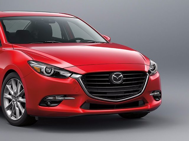 5 Things You Absolutely Need to Know About the 2017 Mazda3