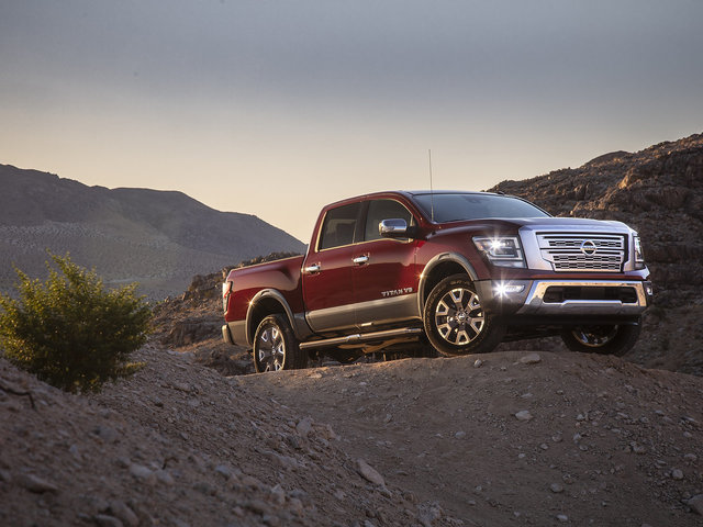 2020 Nissan TITAN vs. 2020 Ford F-150