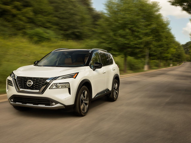 2021 Nissan Rogue vs. 2021 Honda CR-V:  Add Fun to Your Driving