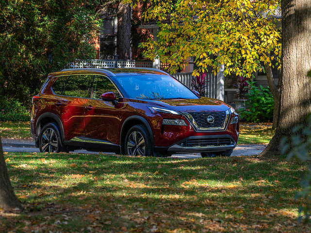 2021 Nissan Rogue vs. 2021 Ford Escape: The Rogue Makes the Road More Fun and Comfortable