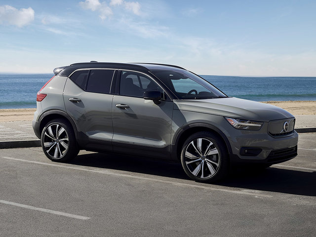 2022 Volvo XC40