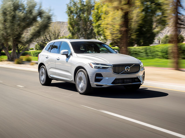 A few reasons to consider the 2022 Volvo XC60 as your next luxury SUV