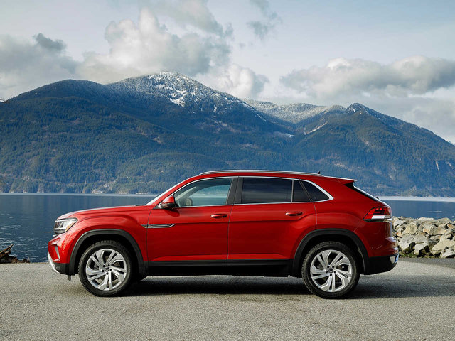 Three reasons to buy a 2020 Volkswagen Atlas Sport Cross this fall