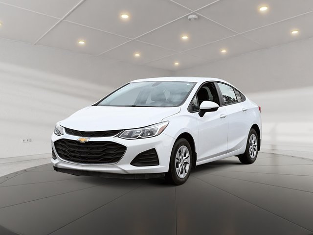 Chevrolet Cruze LS SEULEMENT 12478 KM + CAMERA DE RECUL 2019