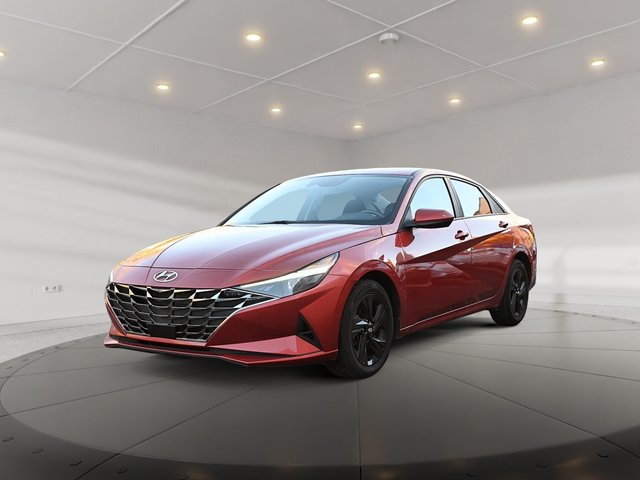 Hyundai Elantra Preferred + SIEGES CHAUFFANT +  VOLANT CHAUFFANT 2022