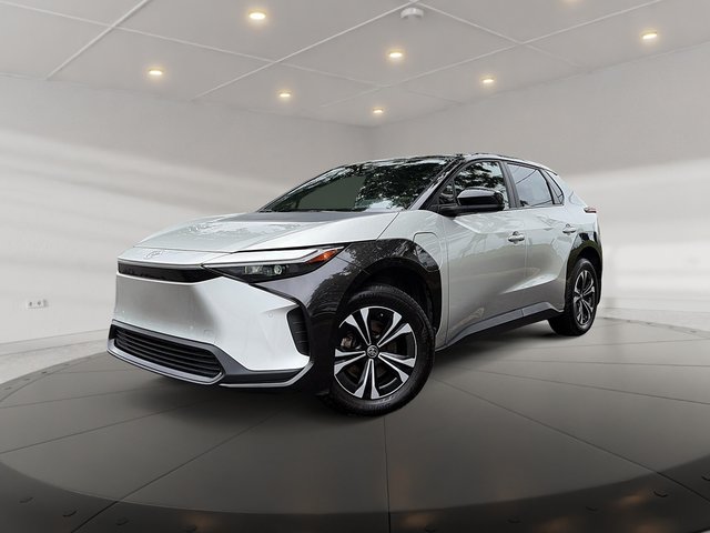 2023 Toyota bZ4X XLE AWD + TOIT VITRÉ + CARPLAY + CAMERA + WOW !!