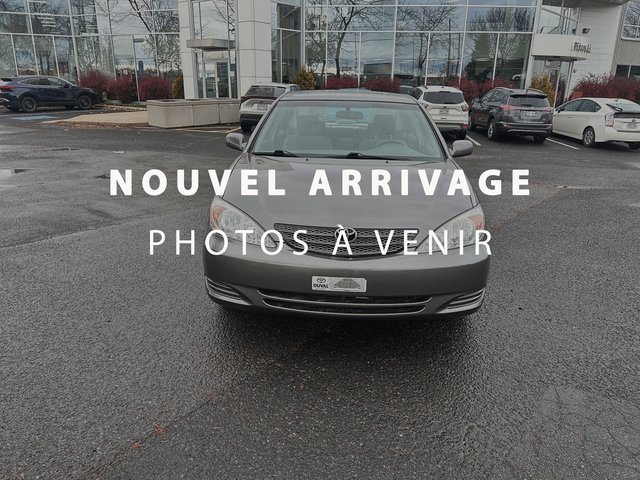 Toyota Camry LE + SEULEMENT 61015 KM 2004