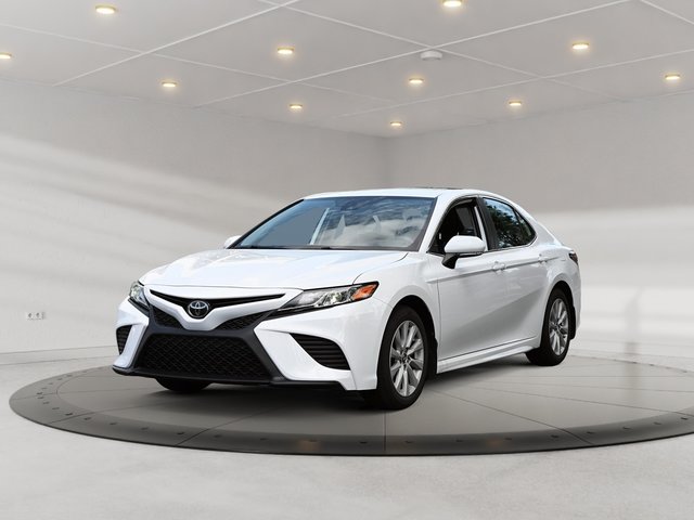 Toyota Camry SE + SIEGES CHAUFFANT + 41457 KM 2020
