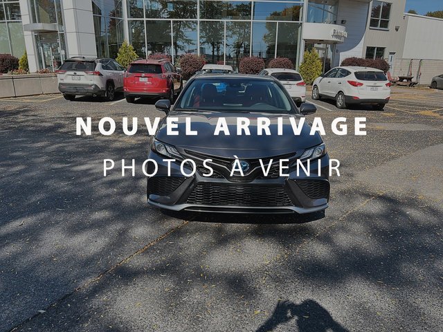 2022 Toyota Camry Hybrid XSE + TOIT OUVRANT + SIEGES EN CUIR
