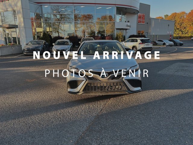 Toyota Camry SE HYBRIDE + SIEGES CHAUFFANT + 40388KM 2022