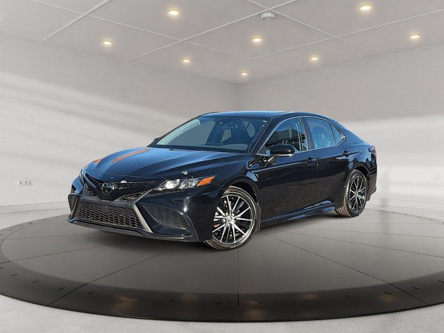 Toyota Camry SE AWD + UPGRADE + CUIR + TOIT OUVRANT + CARPLAY 2022