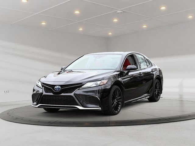 Toyota Camry Hybrid XSE + SIEGES EN CUIR + TOIT OUVRANT + 2024