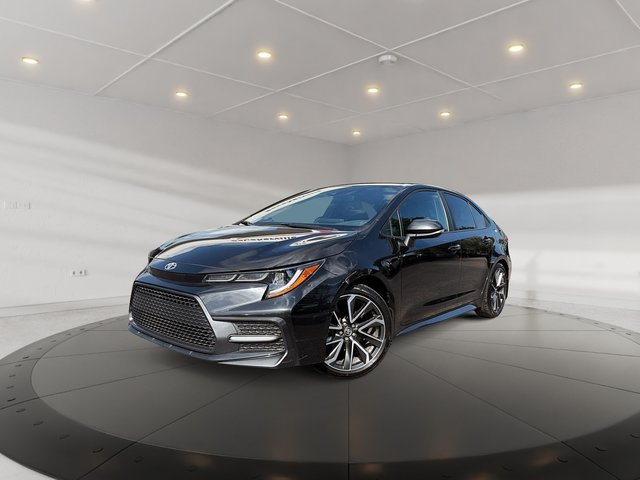 Toyota Corolla SE UPGRADE + TOIT + JANTES 18po + CAMERA + CARPLAY 2022