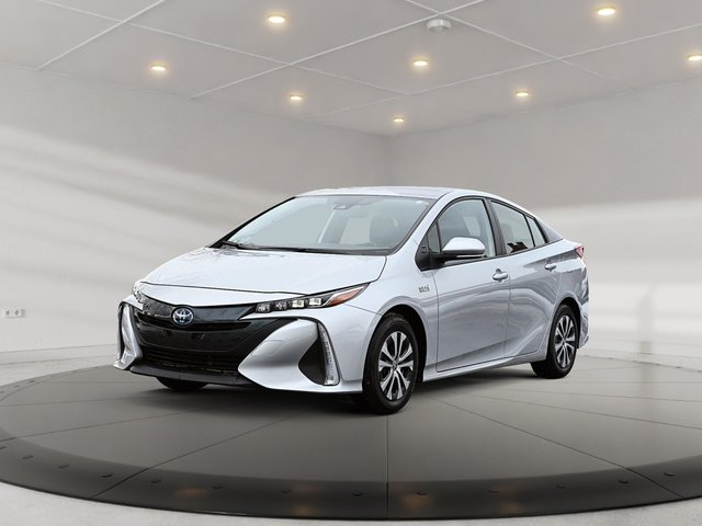 Toyota PRIUS PRIME  2021